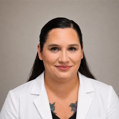 A headshot of Dr. Jatanna Duncan, a chiropractor at Back To Health Chiropractic